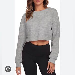 American Eagle Outfitters cropped crewneck sweatshirt grey size medium
